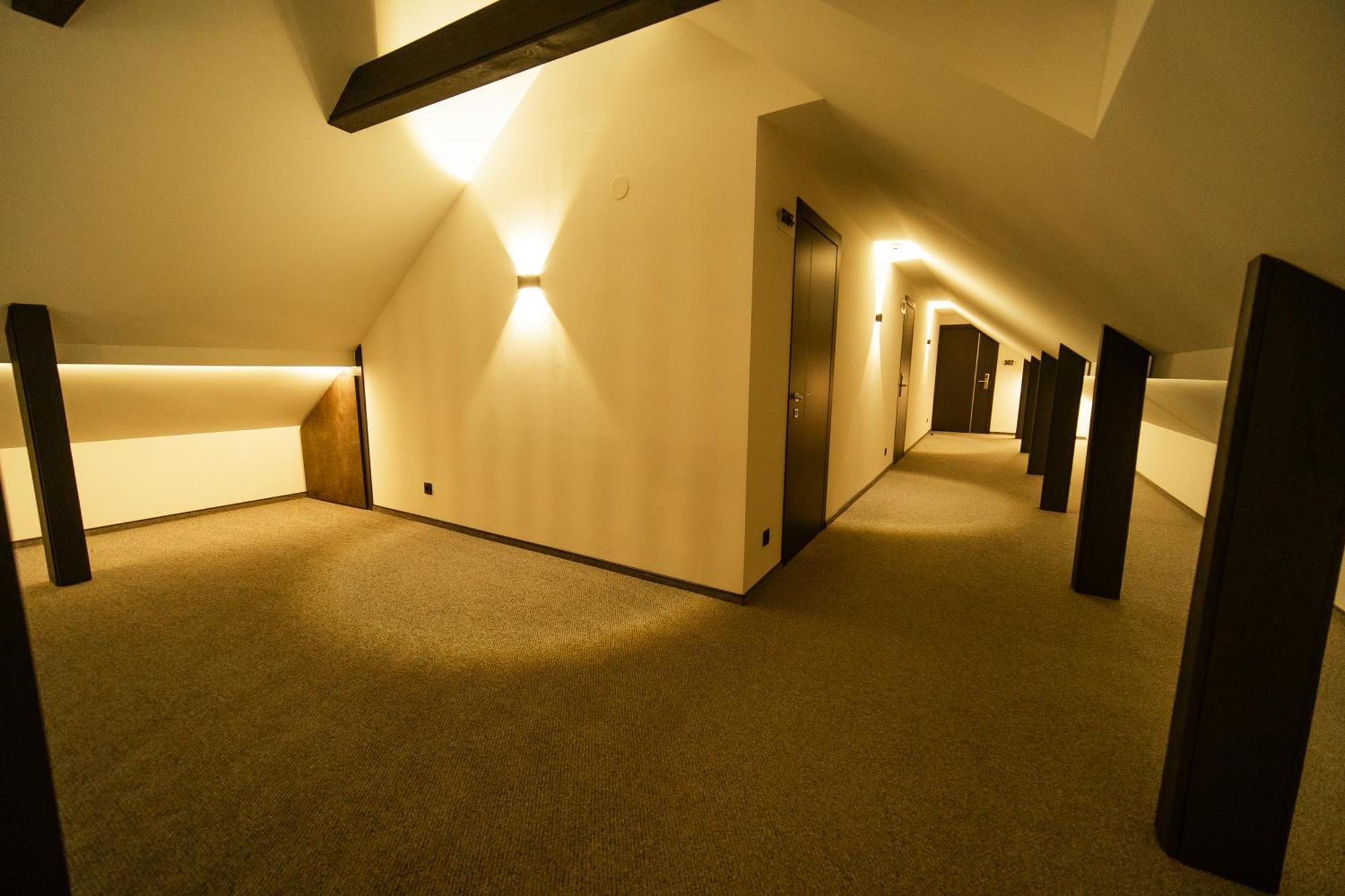 Royal Wood Hotel Rokytne  Екстериор снимка