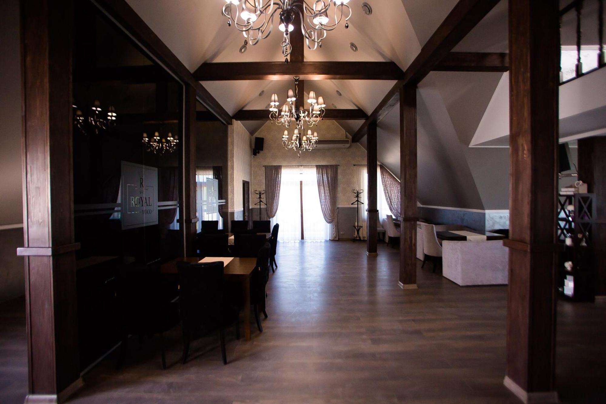 Royal Wood Hotel Rokytne  Екстериор снимка